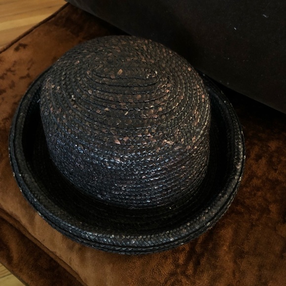 Vintage straw bowler hat like Vickie’s from Stranger Things! - Picture 6 of 8
